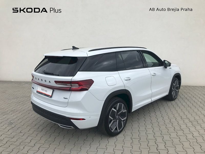 Škoda Kodiaq (2025) SPORTLINE 4X4 TD 142/2.0 A7A - fotka 2 z 28