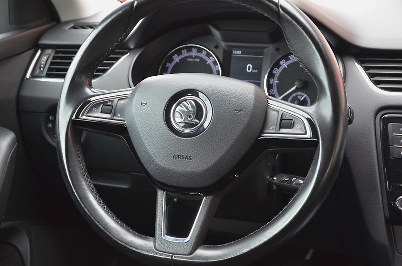 Škoda Octavia (2017) 1.6 TDi 85kW Ambition PLUS /ČR - fotka 21 z 36
