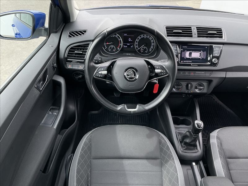Škoda Fabia 1,0 TSI Ambition Plus PDC+AC - fotka 7 z 23