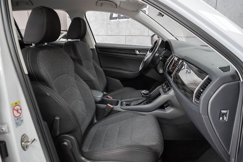 Škoda Kodiaq 2.0 TDI 4x4*STYLE*TAŽNÉ*ČR 1.M - fotka 12 z 49