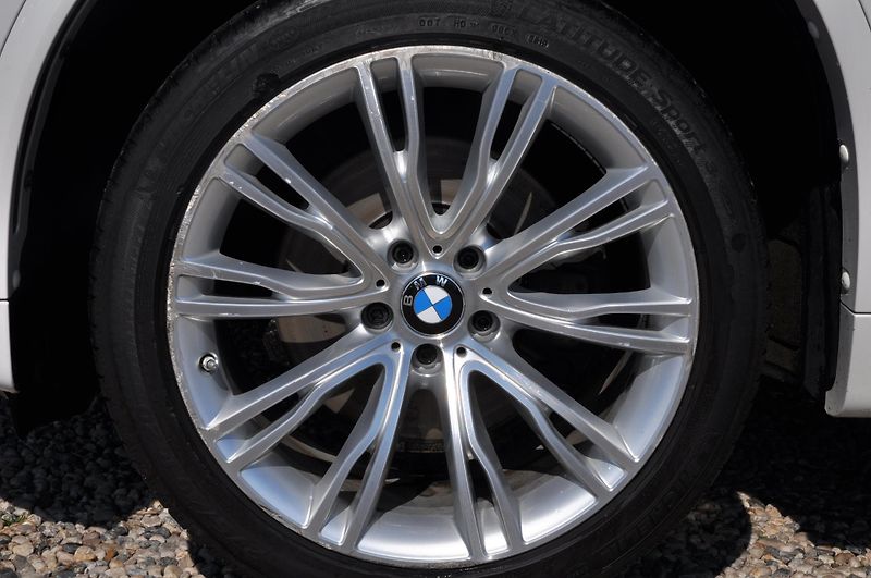 BMW X5 xDrive 40d 230kW M-Paket - fotka 30 z 33