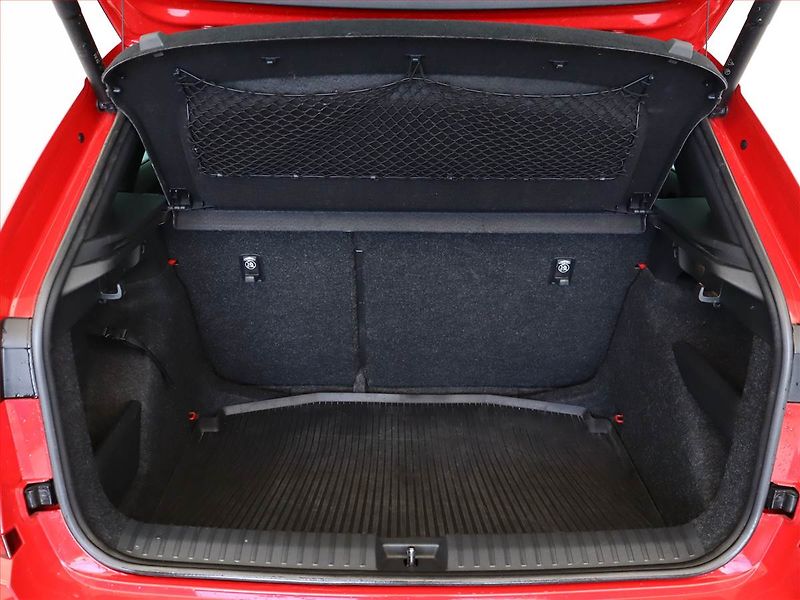Škoda Kamiq (2021) Monte Carlo 1.0 TSI, Tempomat - fotka 11 z 20