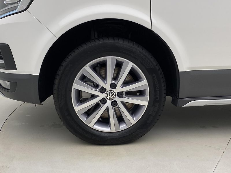 Volkswagen Multivan PANAMERICANA 2.0TDI DSG 7míst - fotka 33 z 45