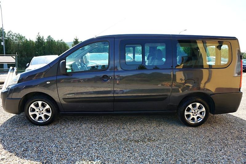 Citroën Jumpy (2009) 2.0 HDI 16V 88 kW - fotka 8 z 35