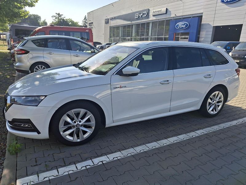 Škoda Octavia (2021) - fotka 9 z 11