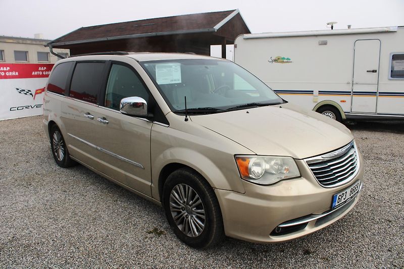 Chrysler Town & Country (2012) 3,6iV6 BENZIN+LPG KŮŽE AUTOMAT - fotka 1 z 16