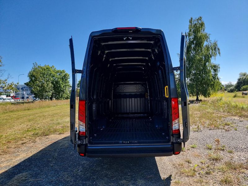 Iveco Daily 35S18HA8/L4H3/LED/NAVI/ALU - fotka 6 z 8