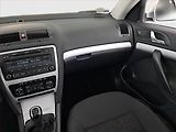 Škoda Octavia (2011) 1.4 TSI, Tempomat - náhled 8