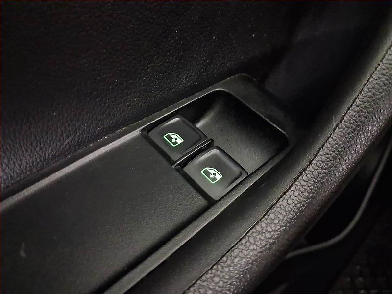 Škoda Fabia (2018) 1.0, Serv.kniha - fotka 16 z 16