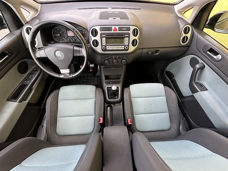 Volkswagen Golf Plus (2007) CROSS 2.0TDI/103kW  - fotka 7 z 27