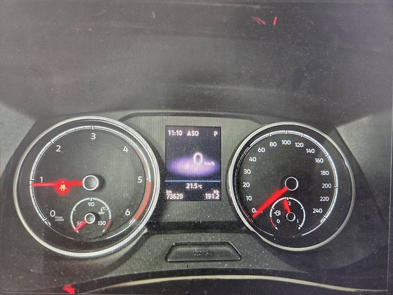 Volkswagen Ostatní California 2.0 TDI DSG Beach 7 - fotka 10 z 11