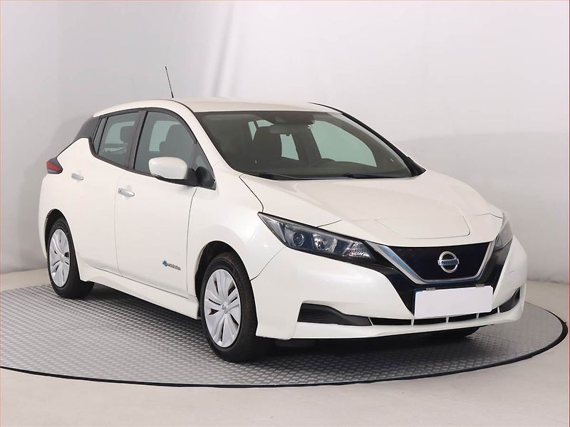 Nissan Leaf (2019) 40 kWh, SoH 91%, Automat - fotografie inzerátu