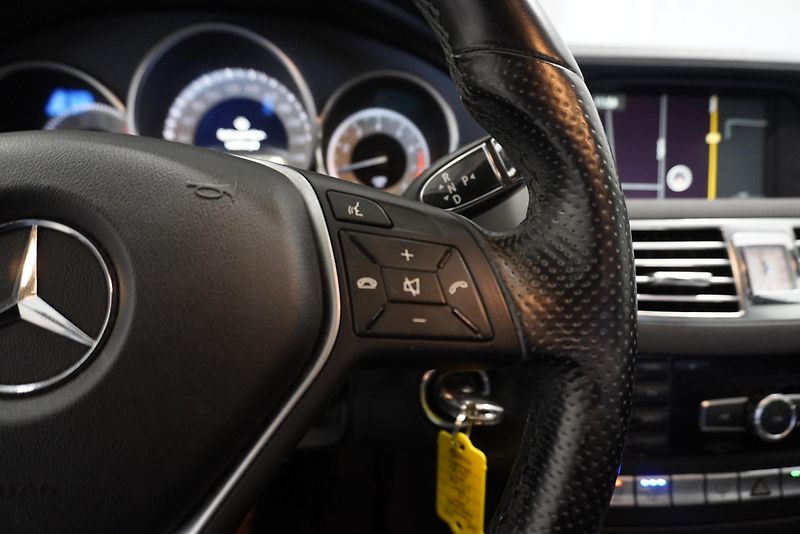 Mercedes-Benz CLS 350 CDI 225 kW - fotka 20 z 26