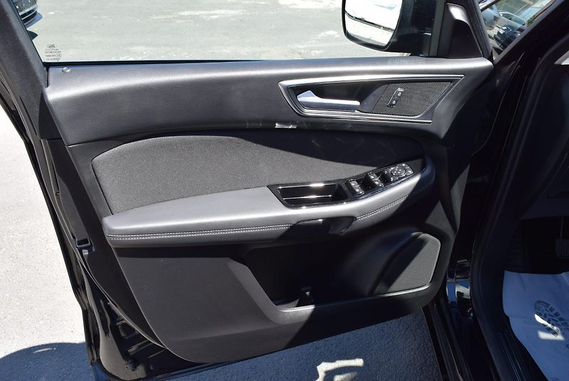 Ford S-MAX (2019) 2.0TDCi 110kw TITANIUM LED KAM - fotka 20 z 50