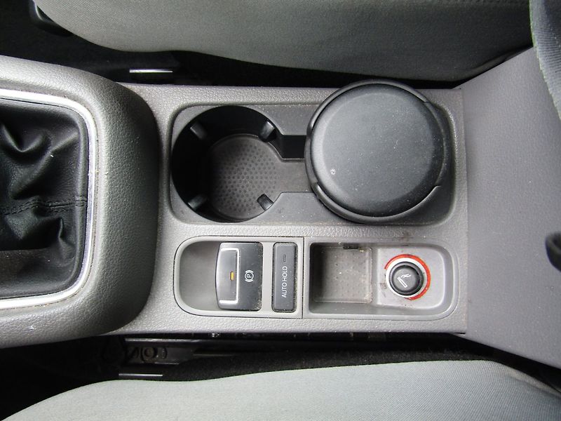 Seat Alhambra (2014) 2.0 TDI 103kW 4KIDS - fotka 31 z 44