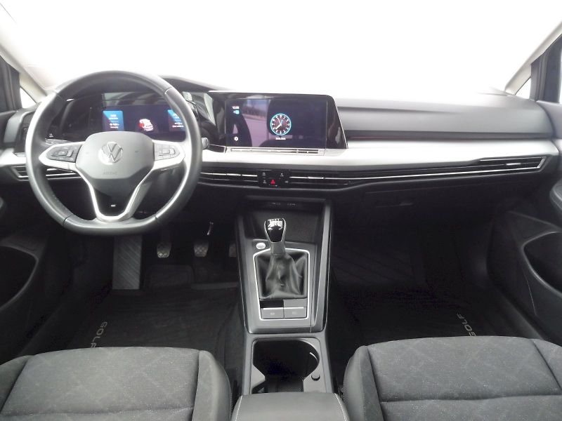 Volkswagen Golf (2024) Life 1,0 TSI 81kW - fotka 5 z 26