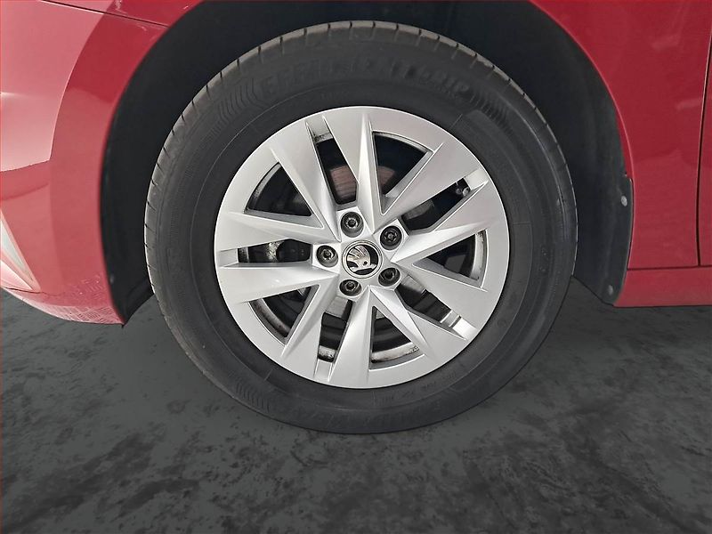 Škoda Fabia (2022) 1.0 TSI, ČR,1.maj, Serv.kniha - fotka 14 z 19