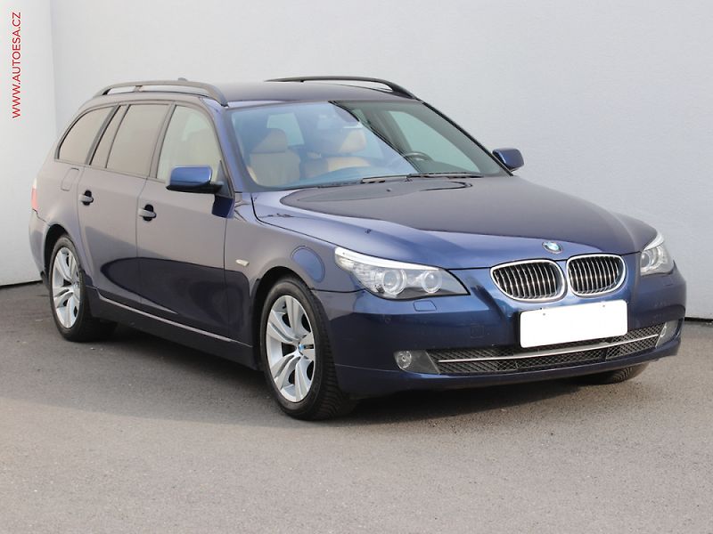 BMW Řada 5 (2007) 3.0 D 530D, XDrive - fotka 1 z 3