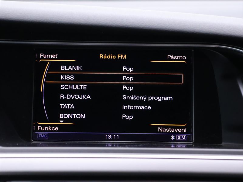 Audi A4 2,0 TDI 110kW quattro Navi Bi- - fotka 18 z 30