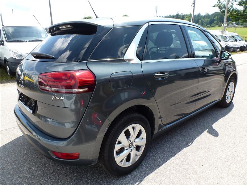 Citroën C4 Picasso 1,2 PureTech 130 6MAN Turbo Od - fotka 11 z 55