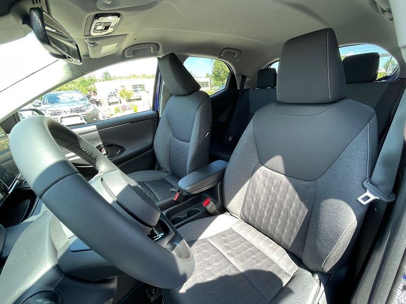 Toyota Yaris NG1.5 HEV 116k Style - fotka 15 z 26