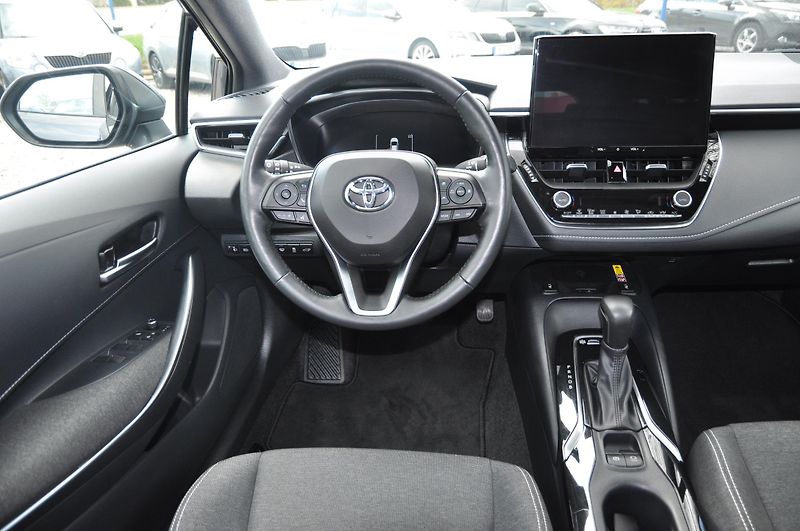 Toyota Corolla 1.8 Hybrid KOMBI - fotka 5 z 19