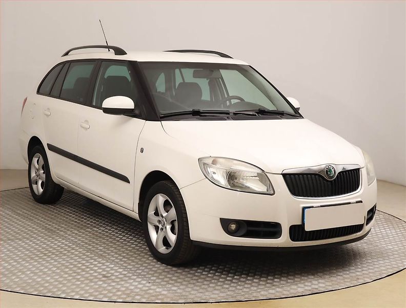 Škoda Fabia (2009) Ambition 1.2 12V, po STK - fotografie inzerátu