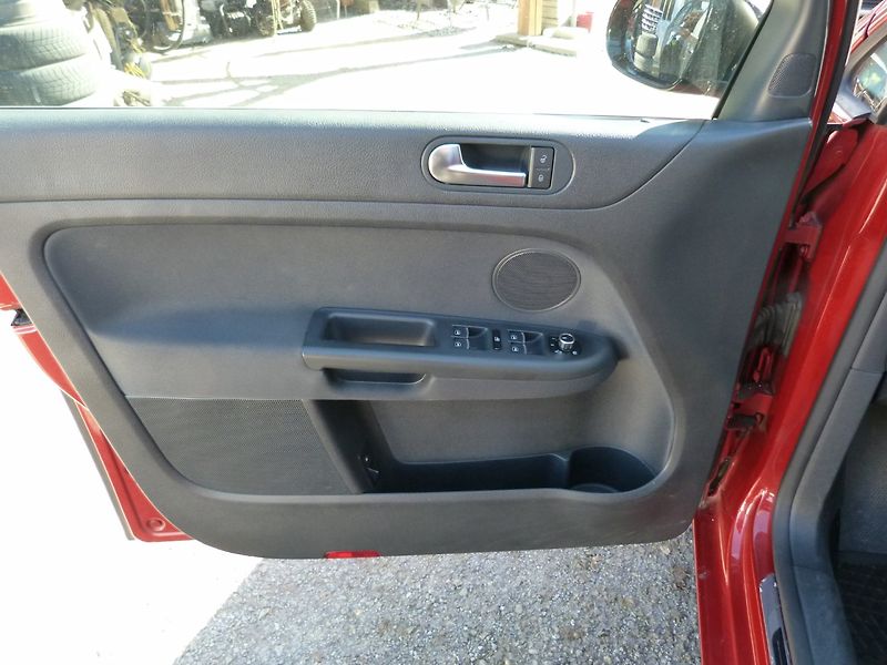 Volkswagen Golf Plus 1,2TSI Style - fotka 10 z 20