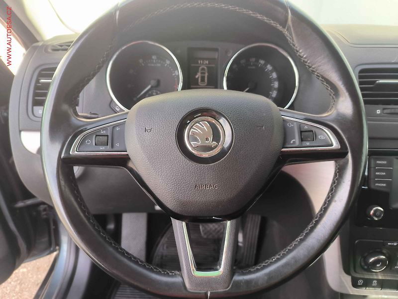 Škoda Yeti (2016) 1.2 TSi, DSG, xenon - fotka 16 z 21