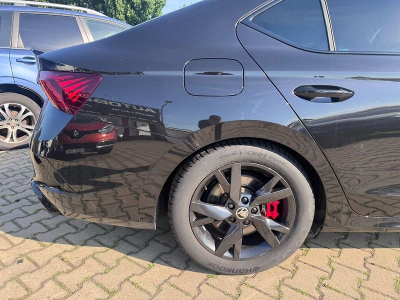 Škoda Octavia (2024) RS 2,0 TSI 180 KW 2. MAJ KOLA - fotka 17 z 50