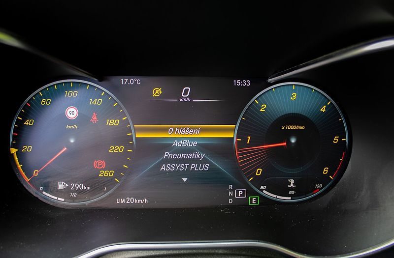 Mercedes-Benz GLC - fotka 11 z 20