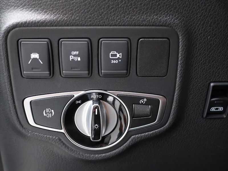Mercedes-Benz Třídy X 3,0 350d 190kW xDrive Kůže DPH - fotka 15 z 38