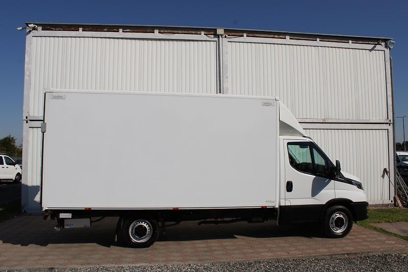Iveco Daily 35S160 2,3 Hi-Matic Skříň+čelo - fotka 3 z 20