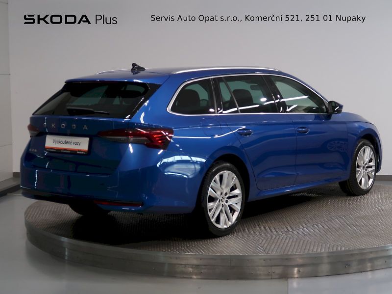 Škoda Octavia (2024) TOP SELECTION 1.5TSI 110KW - fotka 2 z 40