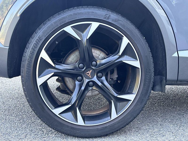Cupra Formentor (2023) 1.5 TSI DSG - fotka 26 z 29