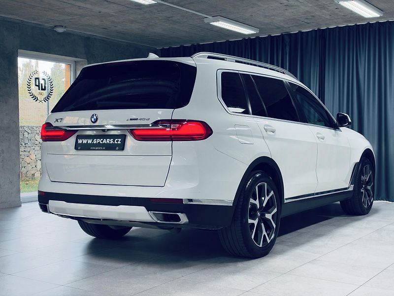BMW X7 (2021) xDrive40d*SOFT*KEYLESS*PANO - fotka 7 z 40