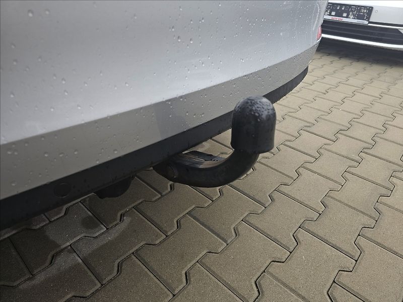 Škoda Octavia III 1,4TSi 103KW Elegance - fotka 31 z 44
