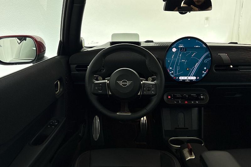 Mini JCW Coutryman ALL4 3dvéř. John Cooper Works - fotka 15 z 21