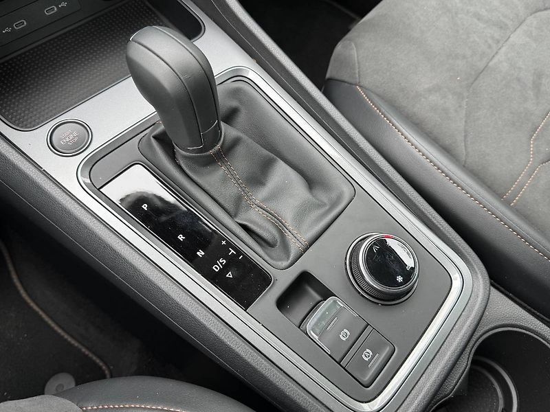 Cupra Ateca (2025) 2.0 TSI 140 kW DSG 4WD - fotka 16 z 24