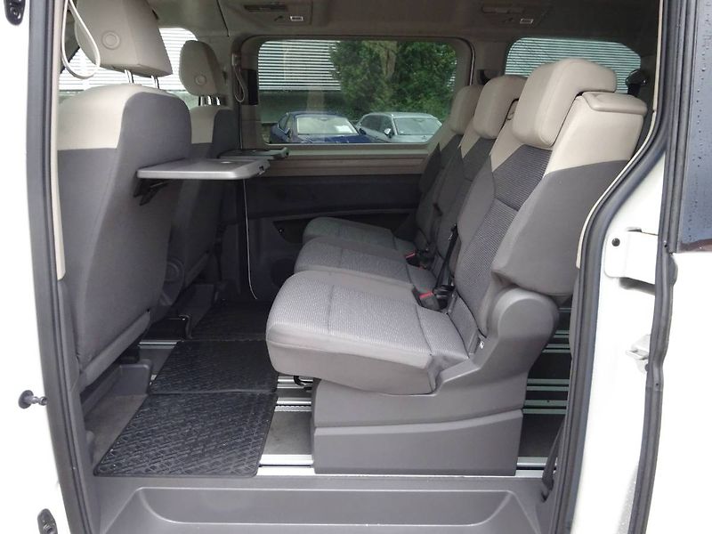 Volkswagen Multivan (2024) 1,5TSi /100kW DSG - fotka 6 z 28