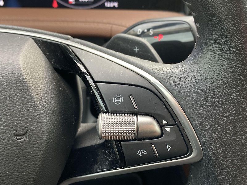 Škoda Superb (2024) Combi 2.0 TDI DSG L&K - fotka 29 z 42