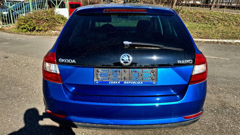 Škoda Rapid 1.2  77 kw servisní historie  - fotka 5 z 50