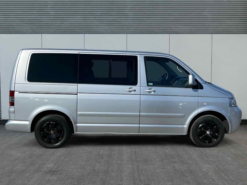 Volkswagen Multivan (2005) COMFORTLINE 2.5TDI CZ - fotka 5 z 16