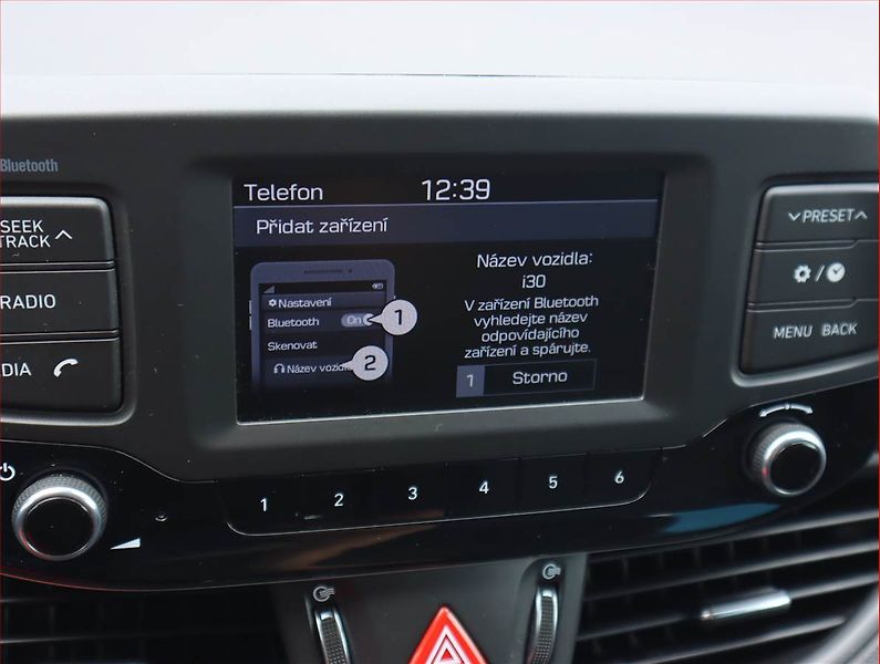 Hyundai i30 (2017) 1.4 CVVT, Serv.kniha, Tempomat - fotka 19 z 20