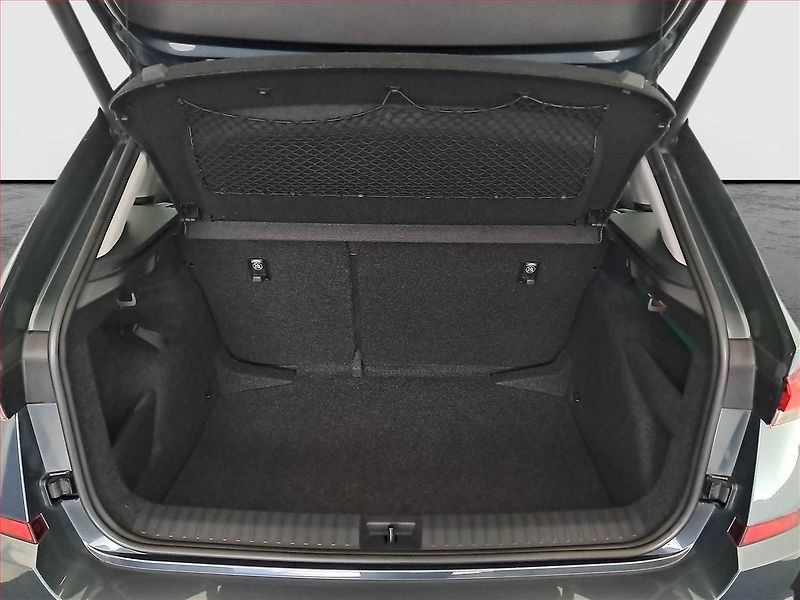 Škoda Kamiq (2021) Style 1.0 TSI - fotka 14 z 20