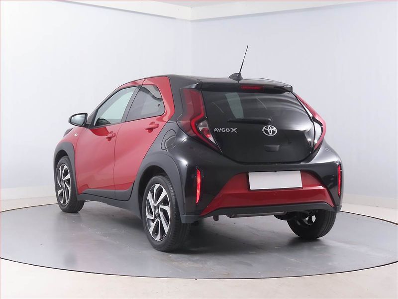 Toyota Aygo (2023) 1.0 VVT-i, Automat, ČR,1.maj - fotka 4 z 15