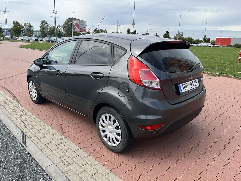 Ford Fiesta 1.25 i ČR - fotka 7 z 31