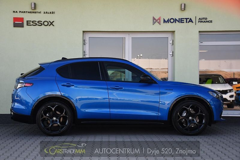 Alfa Romeo Stelvio 2.0 Turbo 16V 206kW Veloce AT8 - fotka 6 z 45