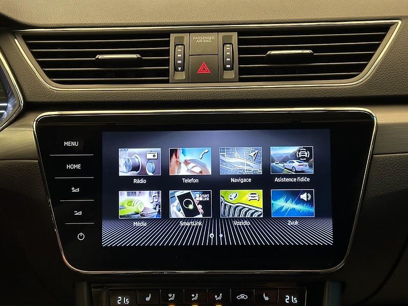 Škoda Superb (2022) 2.0 TDi Style DSG 110 kW - fotka 25 z 35