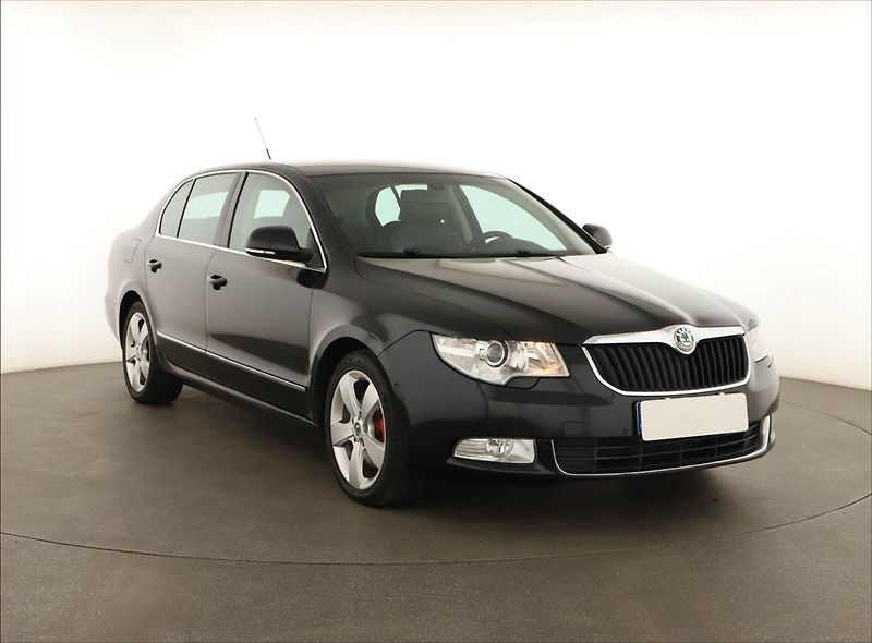 Škoda Superb (2008) 2.0 TDI, Automat, Navi, Xenony - fotografie inzerátu